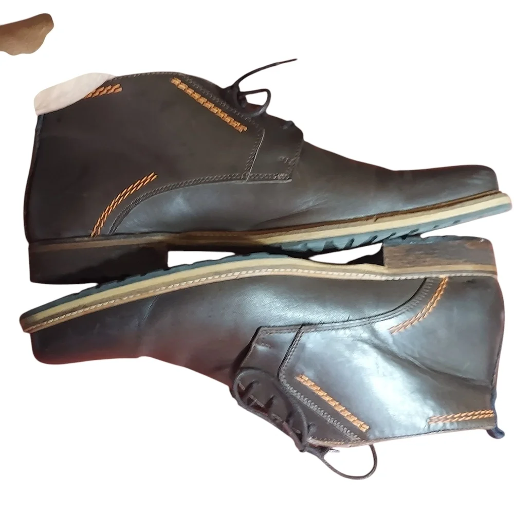 Travelin brown leather